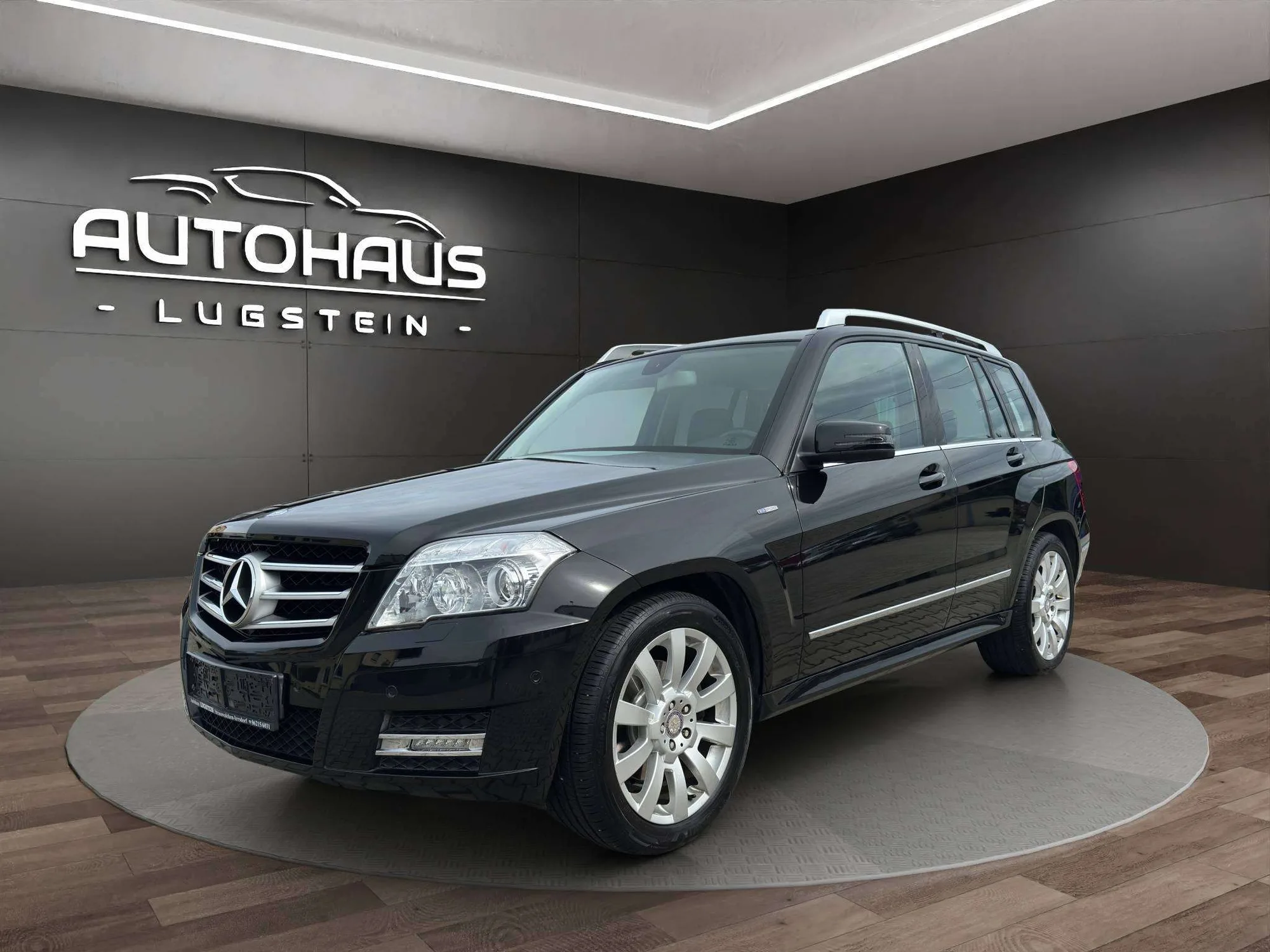 Mercedes-Benz GLK 220 CDI BlueEfficiency 4Matic in Obsidianschwarz – Metalliclack, Außenansicht – Autohaus Lugstein, Straßwalchen