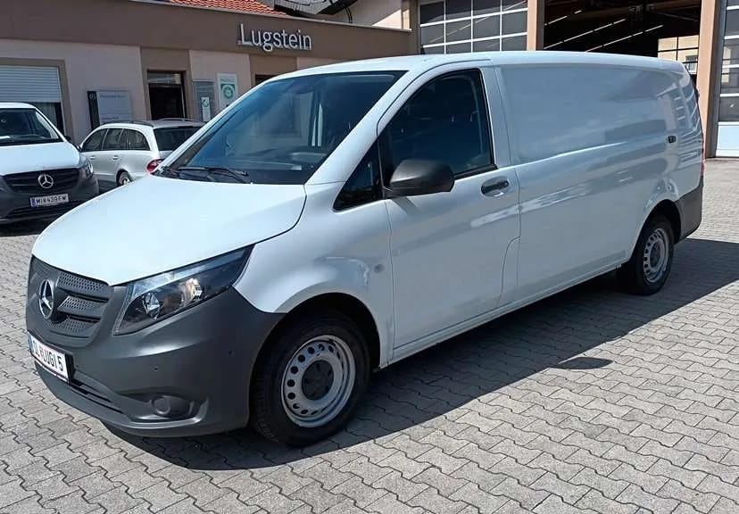 Mercedes-Benz Vito 110/114/116/119 CDI RWD extralang in Arktikweiss, Außenansicht – Autohaus Lugstein, Straßwalchen