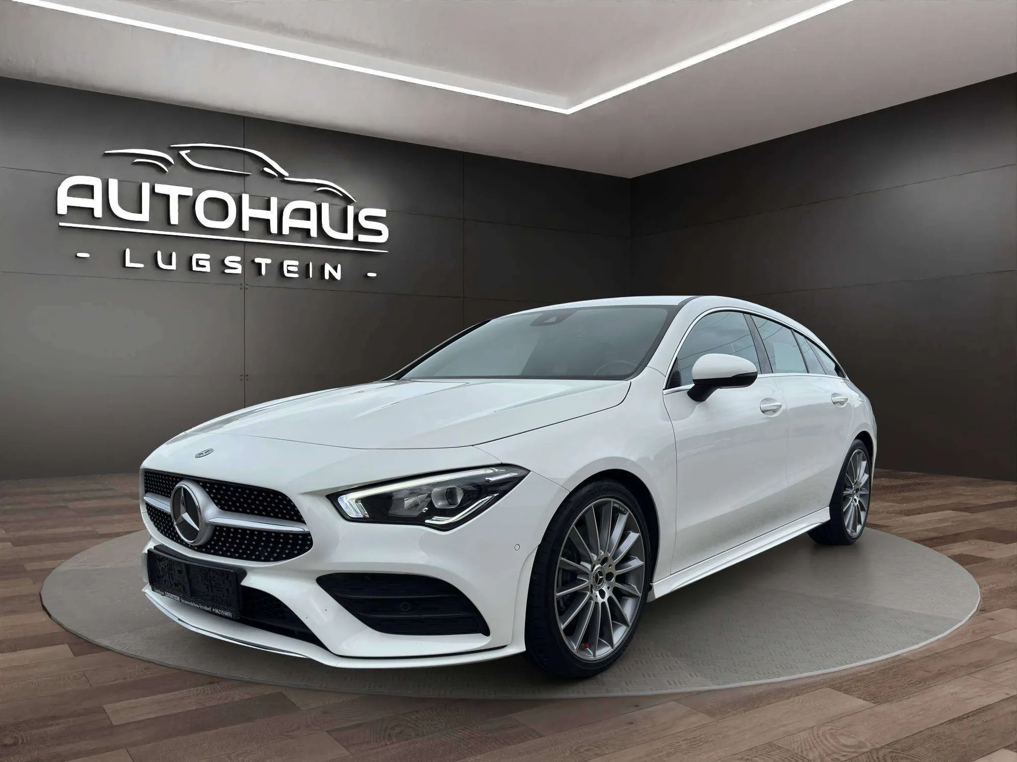 Mercedes-Benz CLA 220 d AMG Line in Polarweiss – Unilack, Außenansicht – Autohaus Lugstein, Straßwalchen